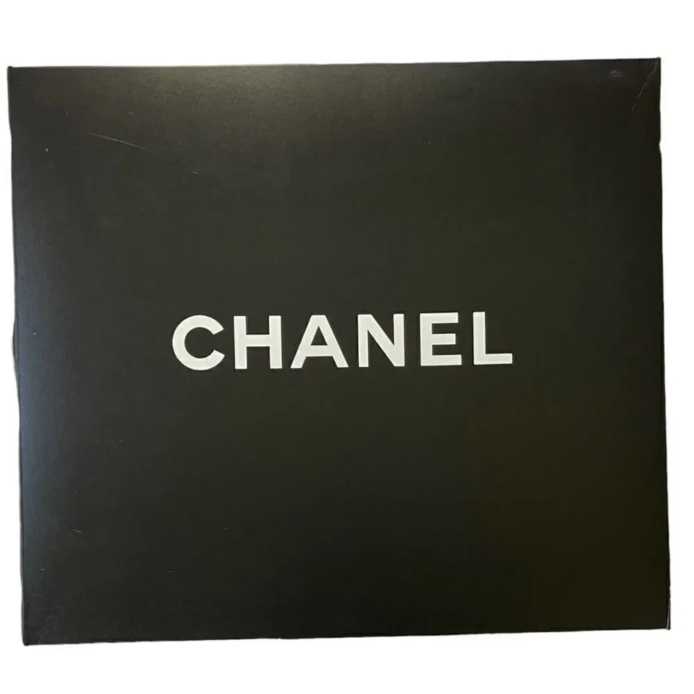 Chanel Easy Shopping Quilted Lambskin Handbag Blue